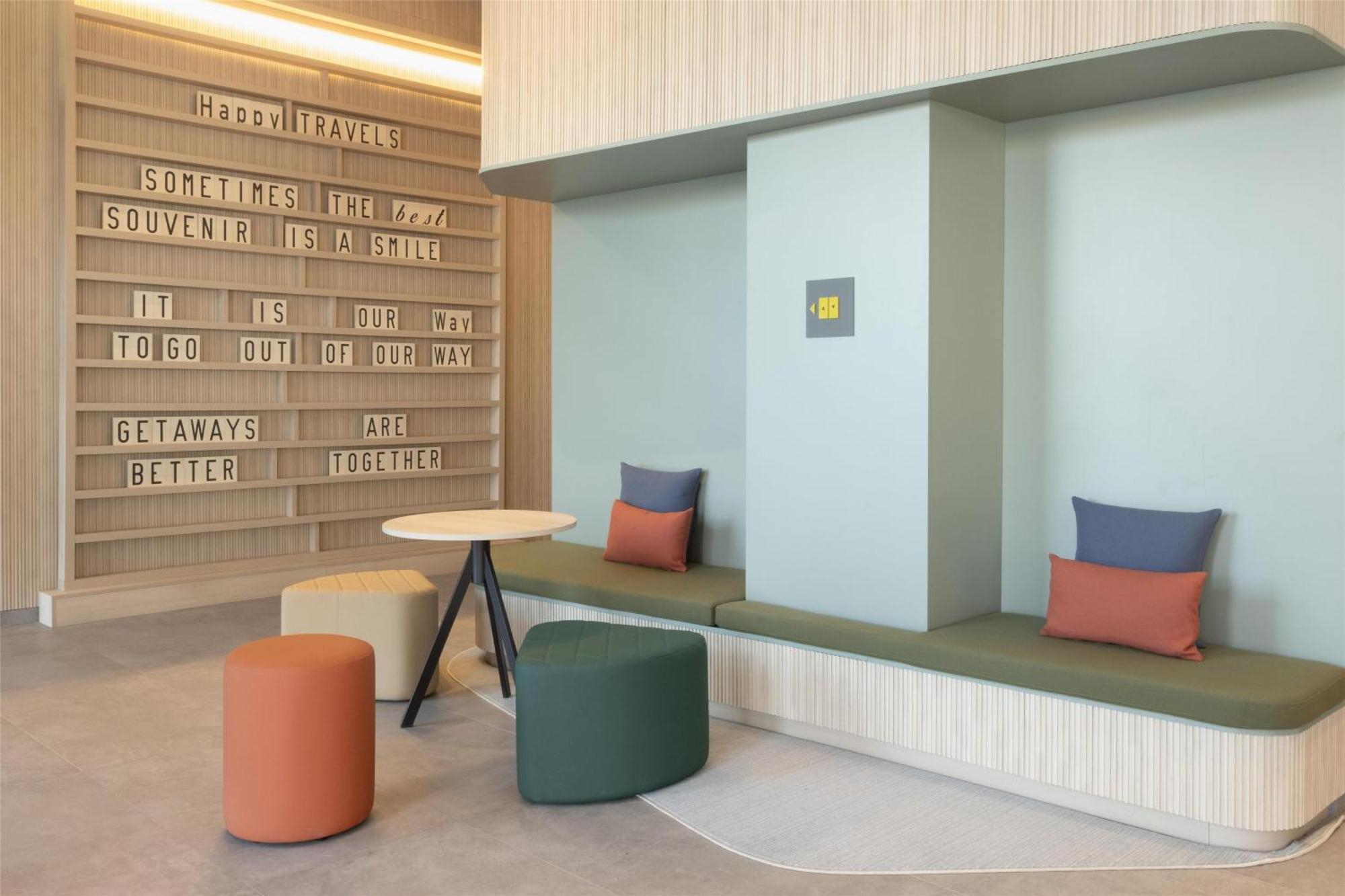 Hampton By Hilton Martiricos